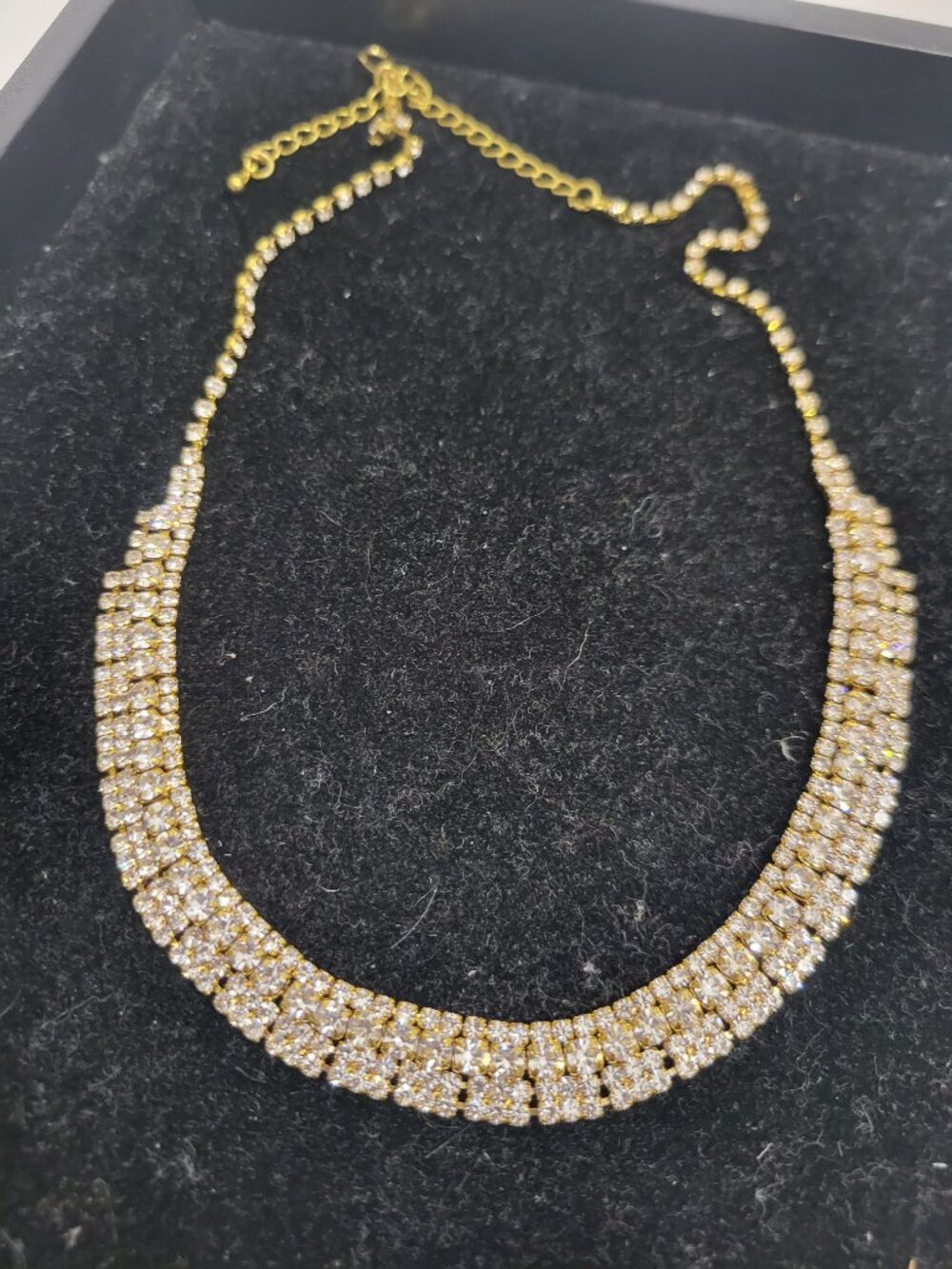 Miniature Rhinestone String Necklace - Picture 2 of 3